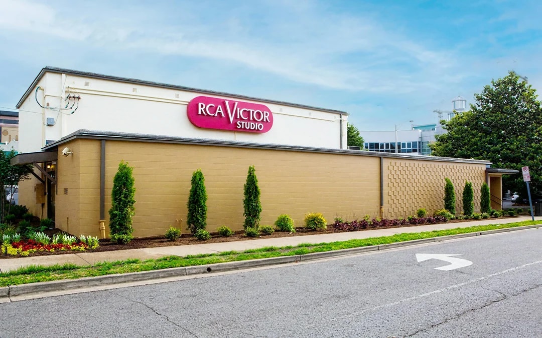 Combo: Country Music Hall of Fame and Museum General Admission + Historic RCA Studio B Tour Image 4