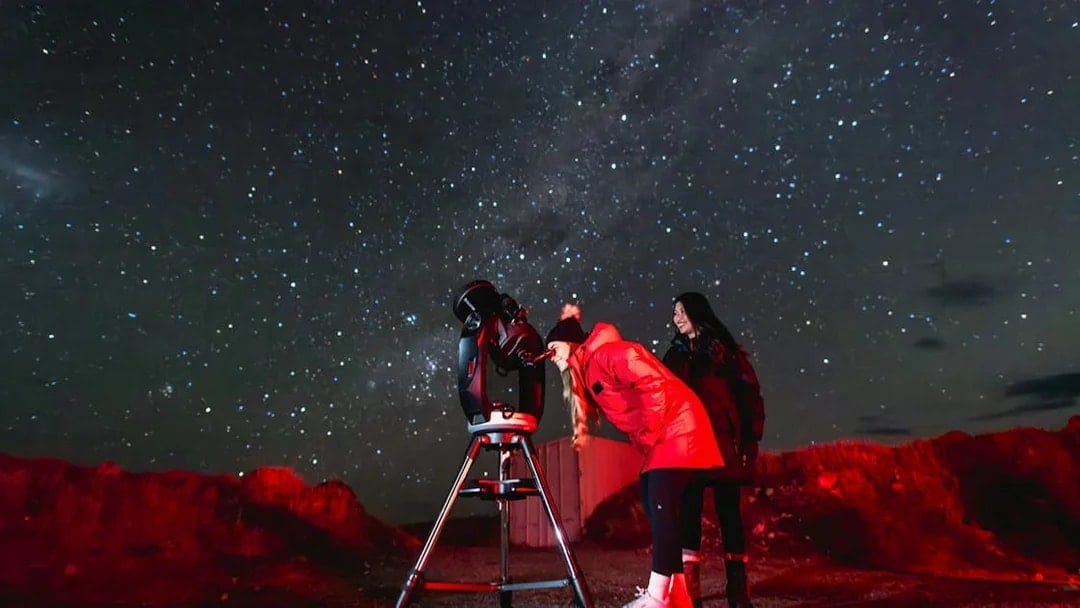Crater Stargazing Experience at Cowan’s Observatory, Tekapo