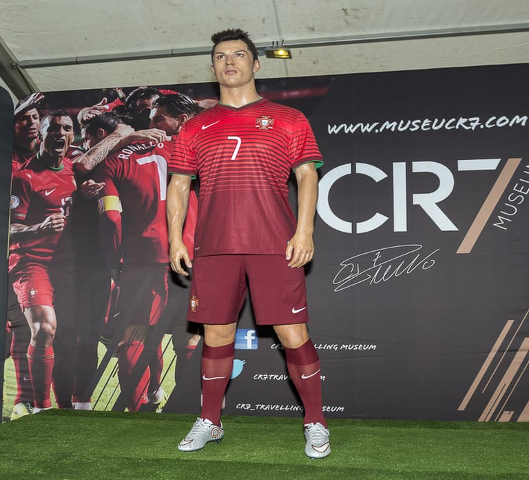 Madeira: Private Cristiano Ronaldo Tour with CR7 Museum