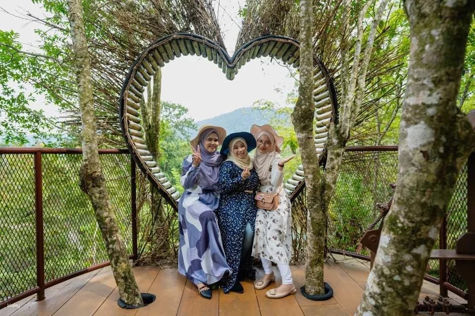 Crocodile Adventureland Langkawi Admission Ticket | Malaysia