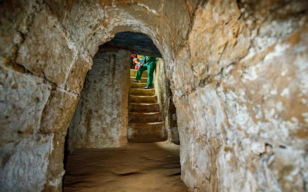 Cu Chi Tunnels Guided Tour - Private Image 1