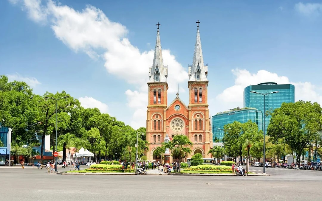 Cu Chi Tunnels & Ho Chi Minh City Full Day Tour Image 6