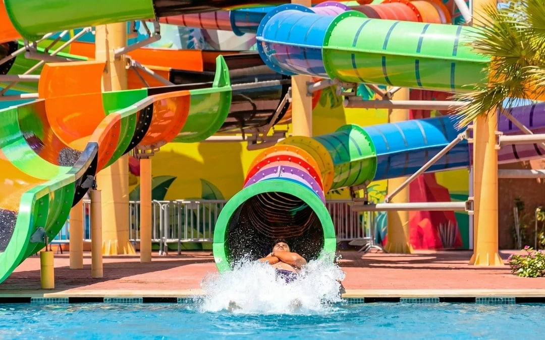 Danialand Aqua Park Tickets with Round-Trip Hotel Transfers Image 1