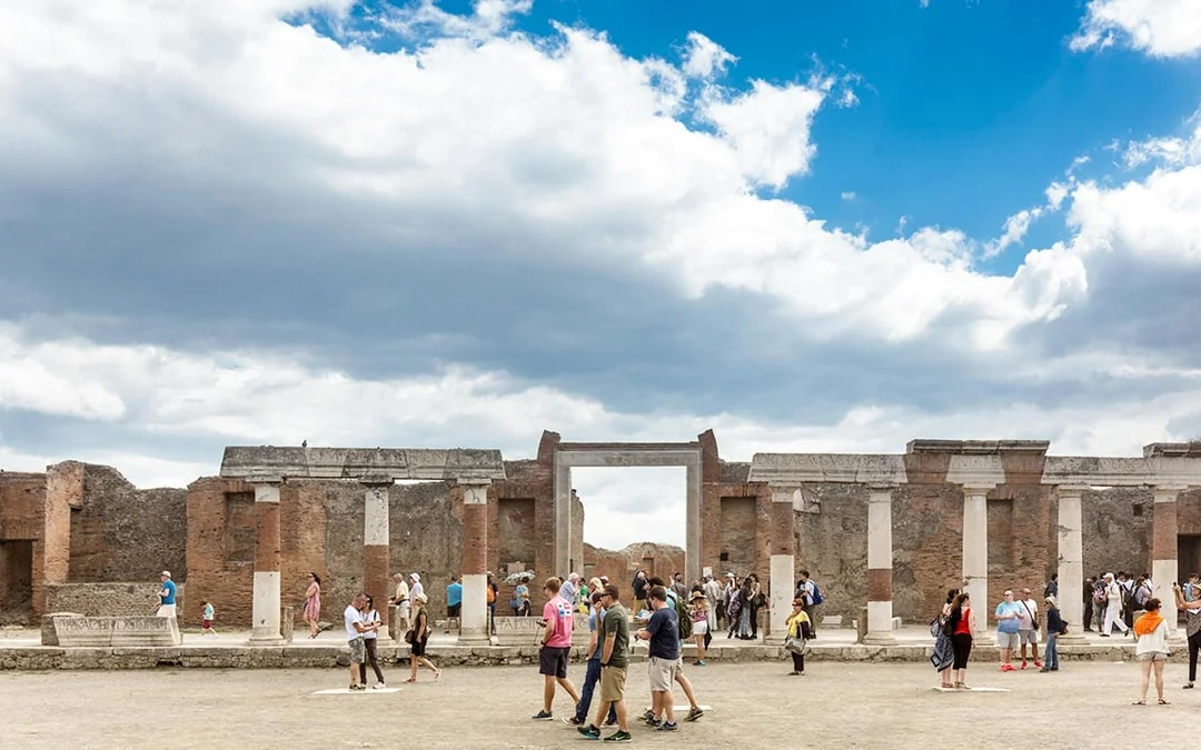 Day Trip to Pompeii & Positano from Rome with Limoncello Tasting Image 2