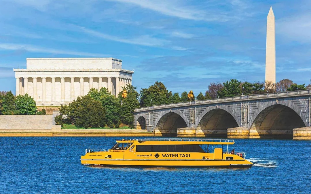 Big Bus: Washington DC Hop-on Hop-off Bus Tour with Optional Sunset Tour Image 8