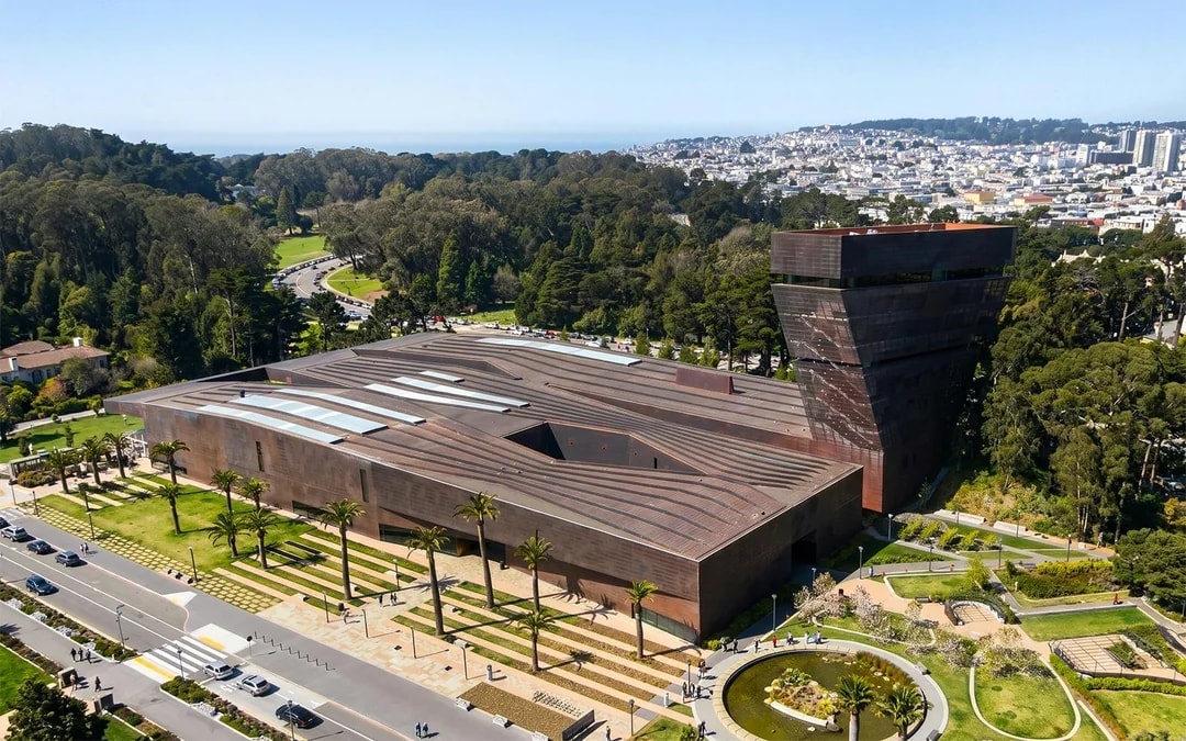 de Young Museum Tour Image 2