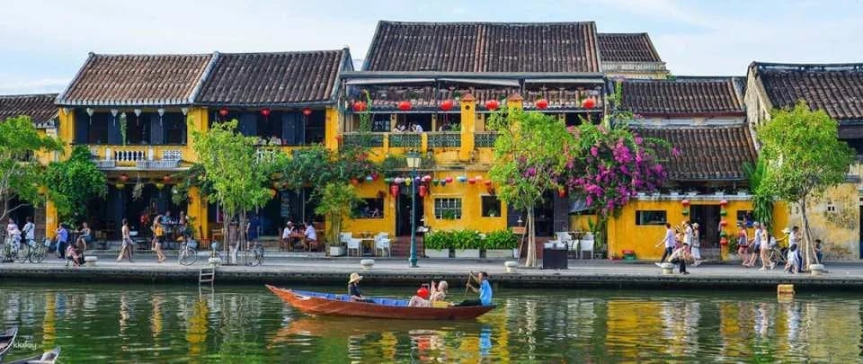 [DIFF Campaign 10% OFF] Hoi An Hoai River Boat Ride and Optional Hoi An Ancient Town Ticket