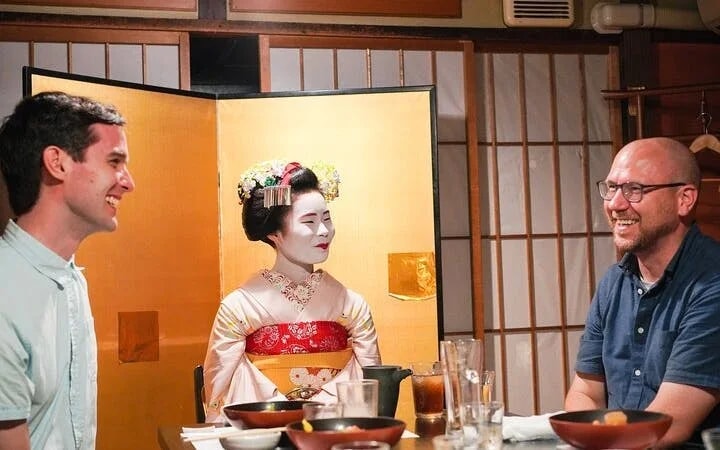 Dinner with Maiko in a Traditional Kyoto Style Restaurant To Image 9
