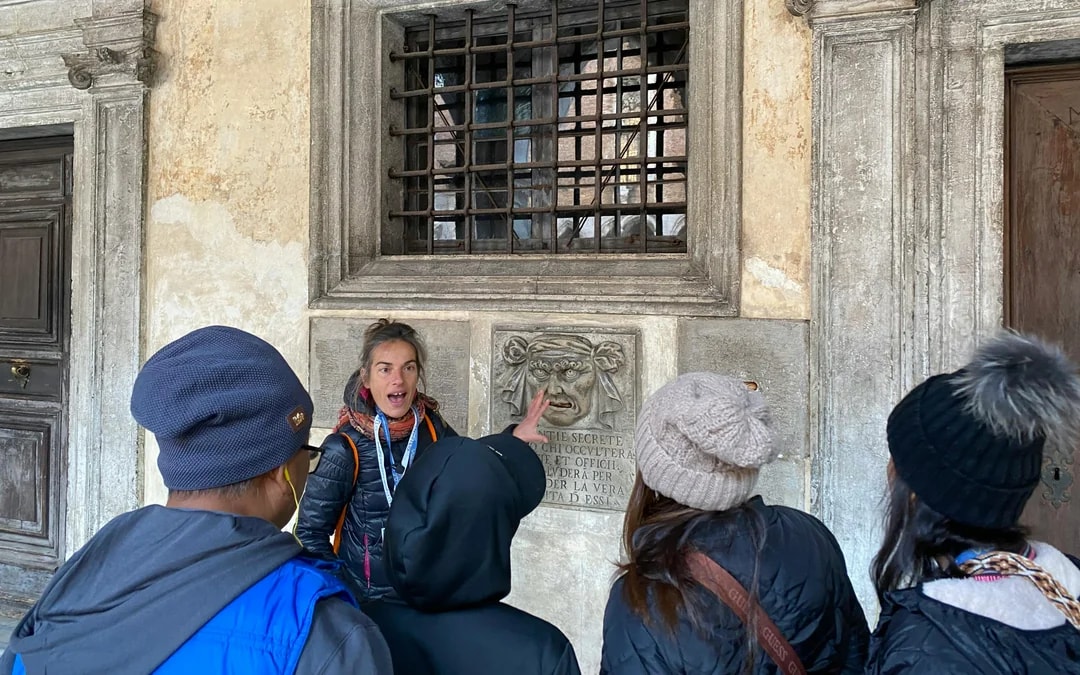 Doge's Palace Skip-The-Line Guided Tour Image 8