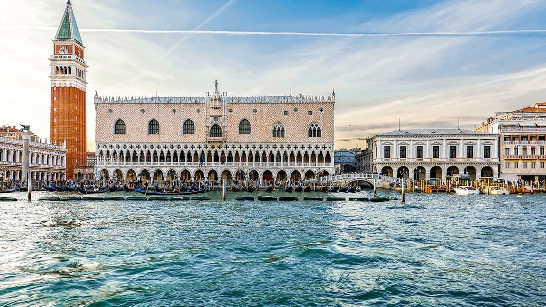 Panoramic view of Doge’s Palace and canal in Venice, Italy.