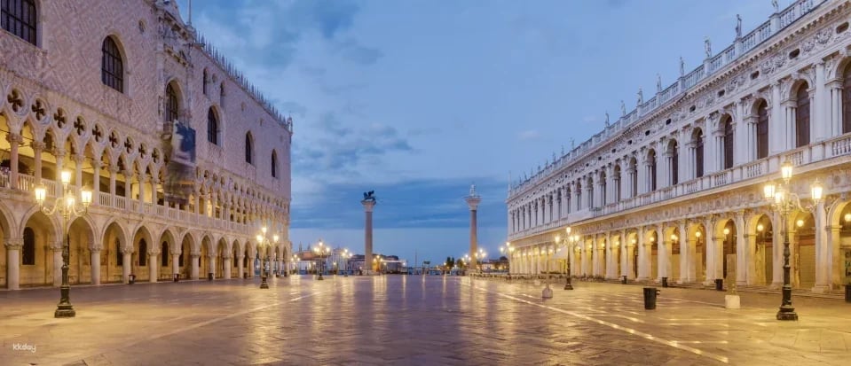 Doge's Palace: Fast Track Ticket | Italy