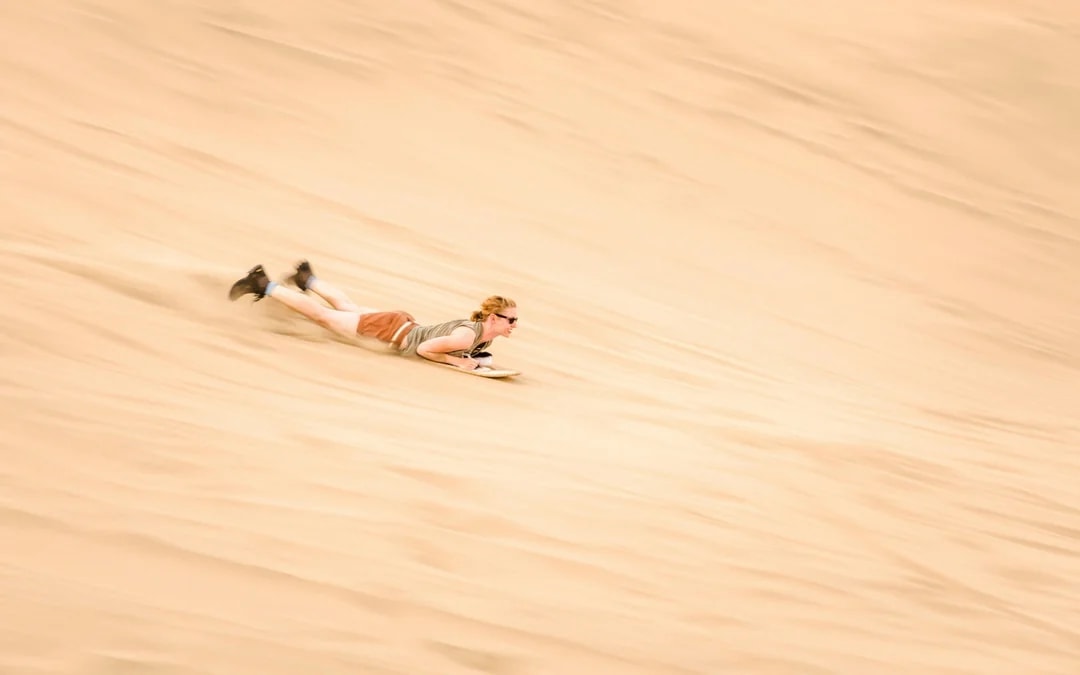 Doha Desert Safari: Dune Bashing, Sandboarding & Inland Sea Visit Image 3