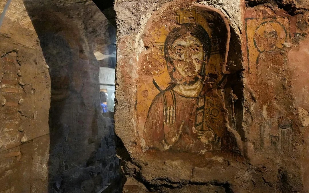 Domitilla & Catacombs Guided Tours with Transfers Image 10