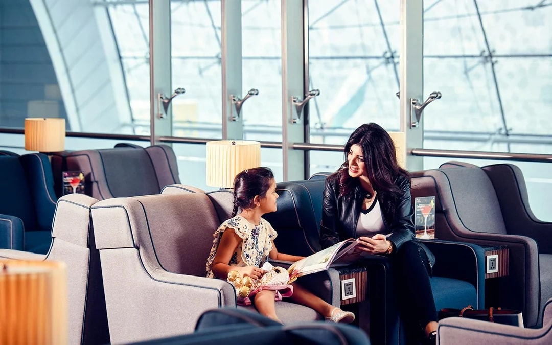 Plaza Premium Lounge Access at Dubai International Airport: Terminal 3 Departures Image 9