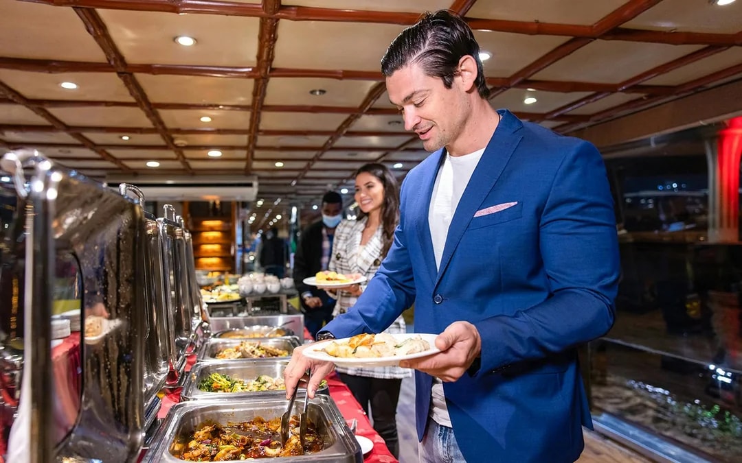 From Dubai Canal: 2-Hour Luxury Dhow Dinner Cruise with Dinner & Unlimited Drinks Image 10