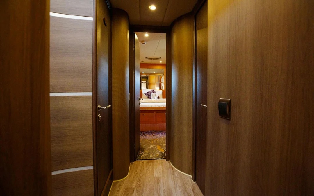 Private Luxury Yacht Rental from Dubai Harbour - Groups up to 19 Image 7