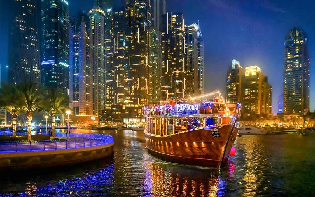 From Dubai Marina: 2-Hour Luxury Dhow Dinner Cruise with 5-Star Dinner, Entertainment & Unlimited Drinks Image 2