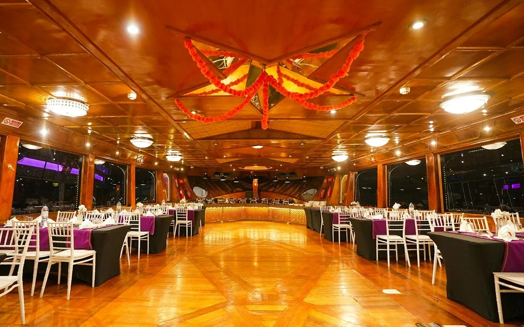 Dubai Marina Luxury Dhow Cruise with Indian Buffet Dinner Image 7