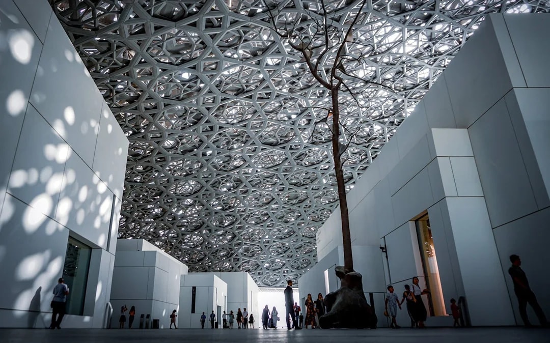 From Dubai: Abu Dhabi Full-Day City Tour with Louvre Museum & Sheikh Zayed Grand Mosque Image 3