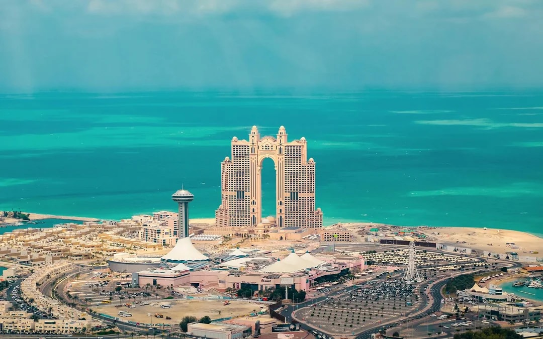 From Dubai: Premium Full-Day Sightseeing Tour of Abu Dhabi with Hotel Transfers Image 5