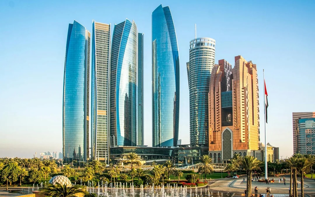 From Dubai: Premium Full-Day Sightseeing Tour of Abu Dhabi with Hotel Transfers Image 4