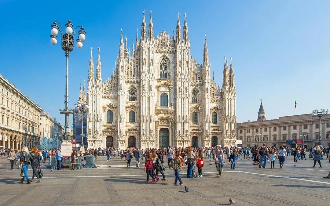 Duomo Milan Skip-the-Line Tickets Image 1