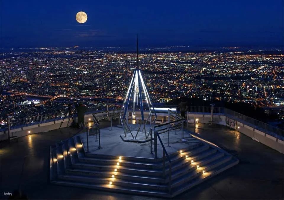 Sapporo Mt. Moiwa Ropeway Advance Ticket (Night Only)