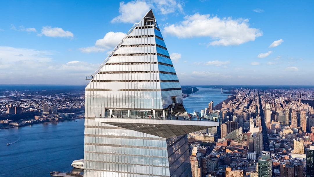 Edge observation deck overlooking New York City skyline and Hudson River.