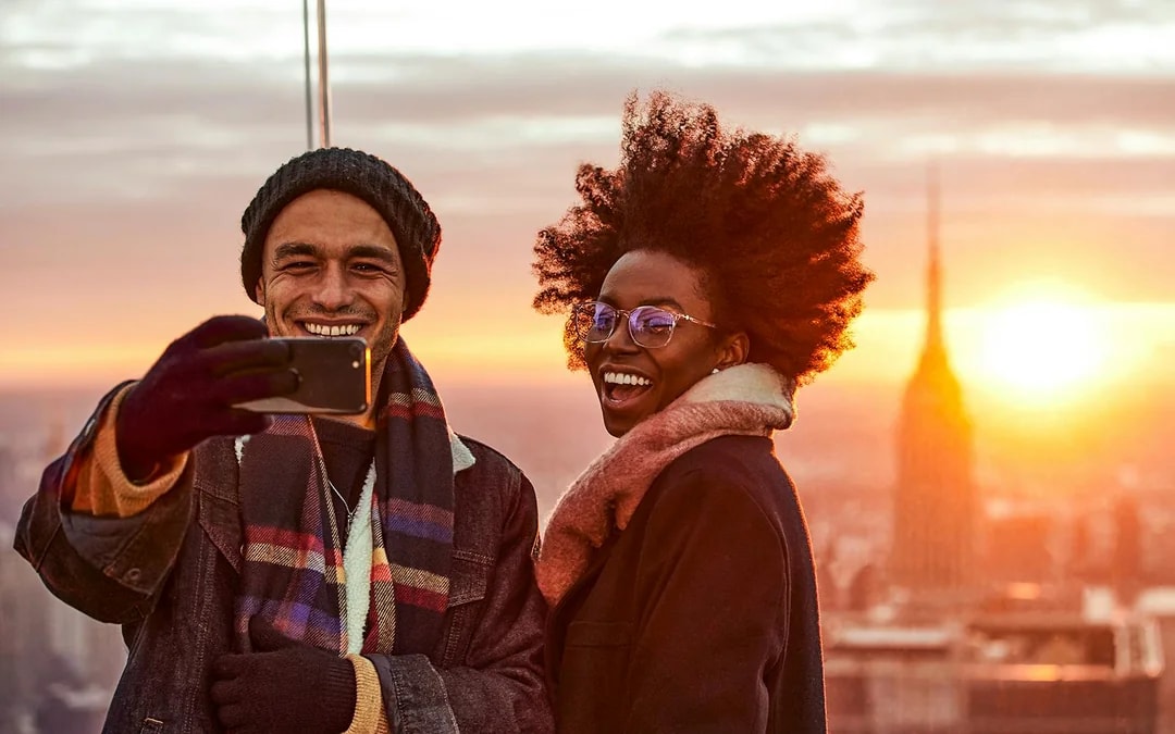 Edge Observation Deck: Sunset VIP Experience Image 8