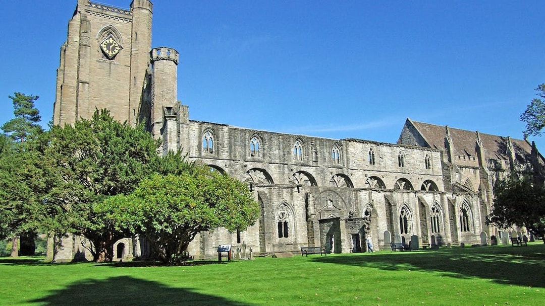 Dunkeld Cathedral in Scotland on Whisky & Waterfalls Day Tour from Edinburgh.