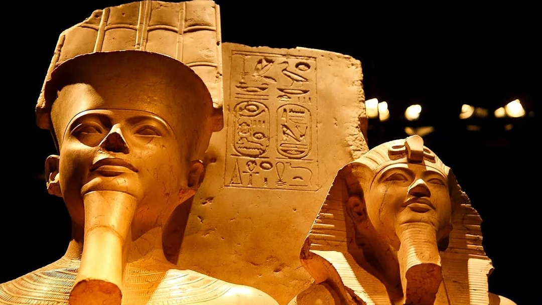 Ancient Egyptian statues with hieroglyphs at the Egyptian Museum.
