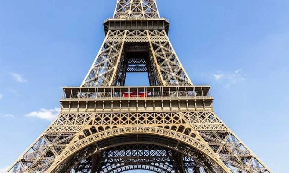 Eiffel Tower reserved elevator entrance to 2nd floor with walking tour and Seine cruise