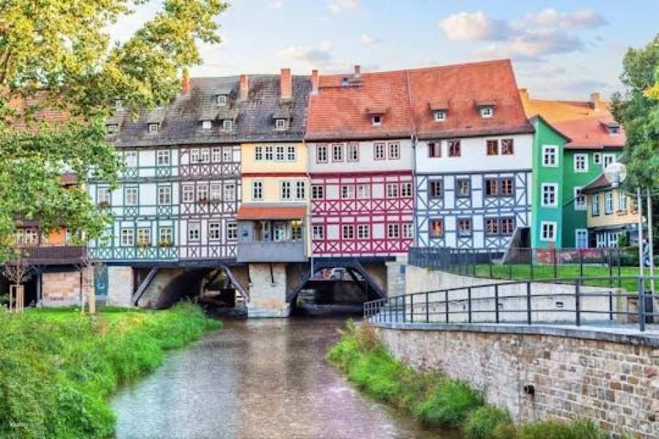 Erfurt city walking tour in 2 hours with a local