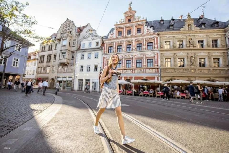 Erfurt city walking tour in 2 hours with a local