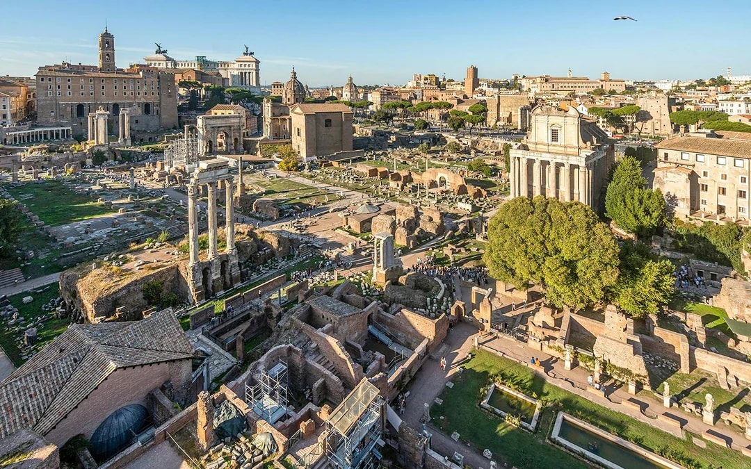 Evening Rome Walking Tour: Colosseum Arena, Trevi Fountain & Roman Forum Image 6