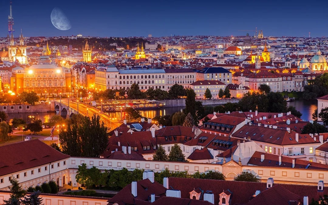 Evening Walking Tour with Panoramic Views of Prague Image 8
