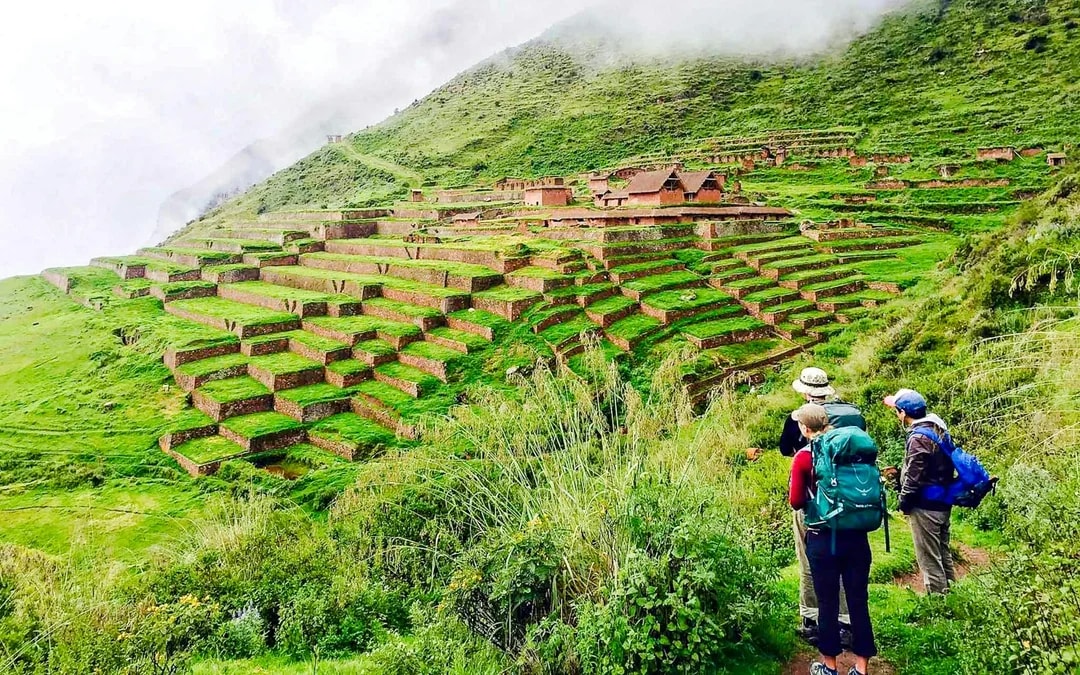 {
"experienceName": "From Cusco: Huchuy Qosqo Guided Trek in the Sacred Valley"
} Image 10