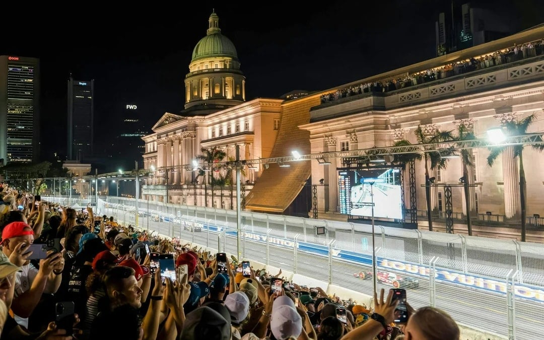 F1 Singapore Grand Prix 2026: 2-Day Passes Image 1