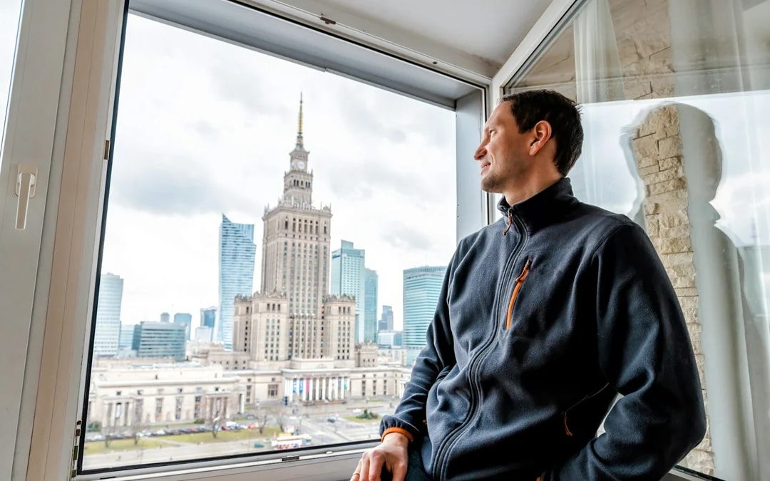 Fast-Track Palace of Culture and Science Warsaw Private Tour Image 7