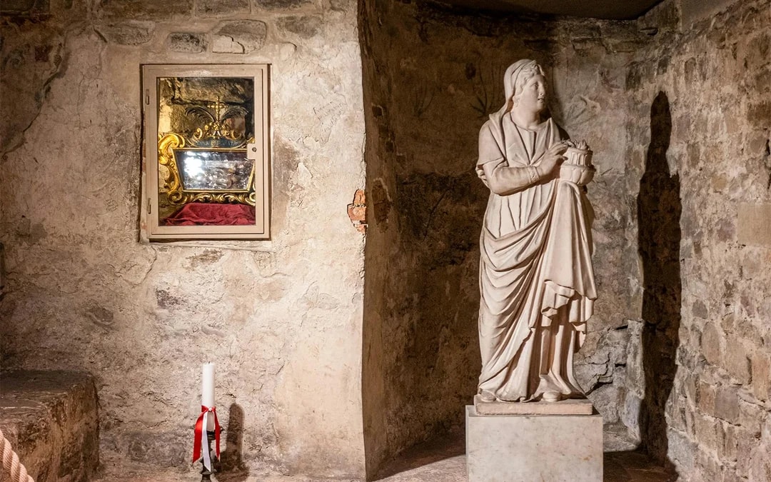 Florence Duomo with Brunelleschi Dome Access Image 9