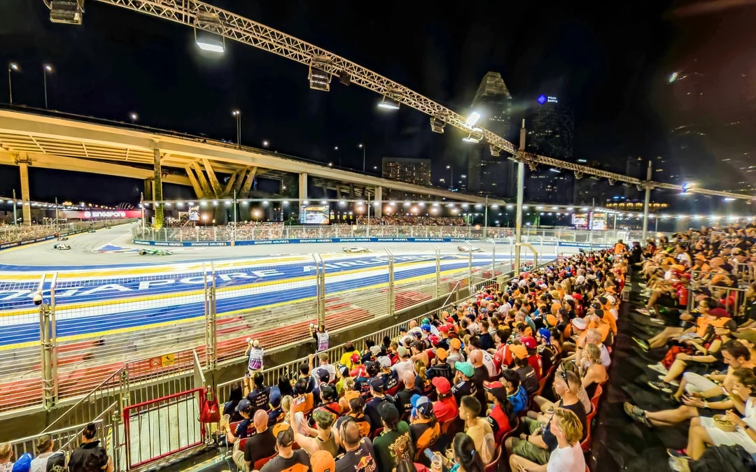 F1 Singapore Grand Prix 2026: 1-Day Passes Image 2