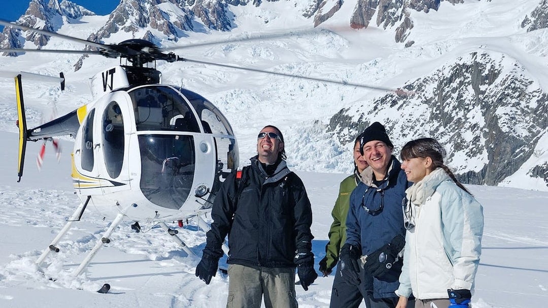 Scenic Helicopter Flight with Snow Landing: Franz Josef Glacier, Fox Glacier