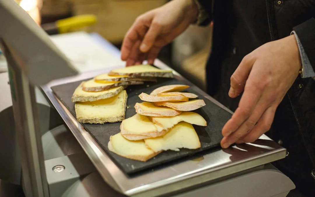 French Cheese Pairing & Tasting Experience Image 7