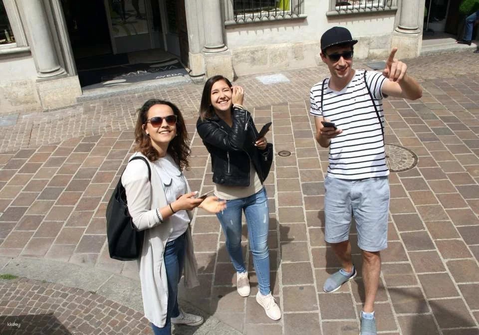 Fribourg interactive scavenger hunt with smartphone