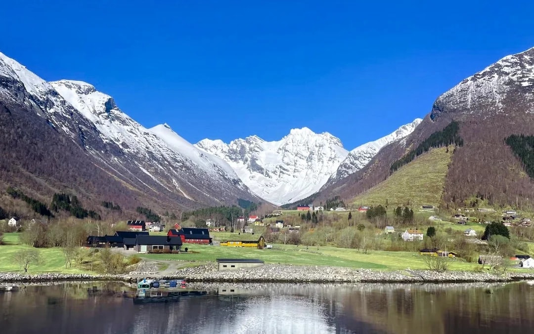 From Alesund: Hjorundfjord Tour on a Classic Fjord Liner Image 6