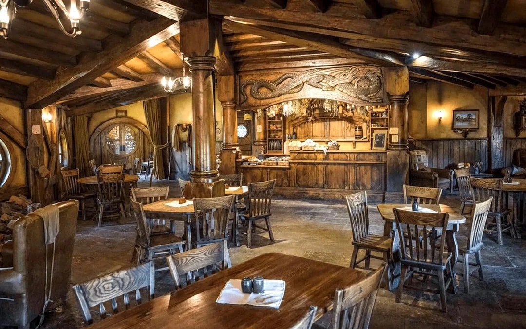 [All Inclusive] From Auckland: Hobbiton, Rotorua, Te Puia & Maori Culture Guided Tour Image 8
