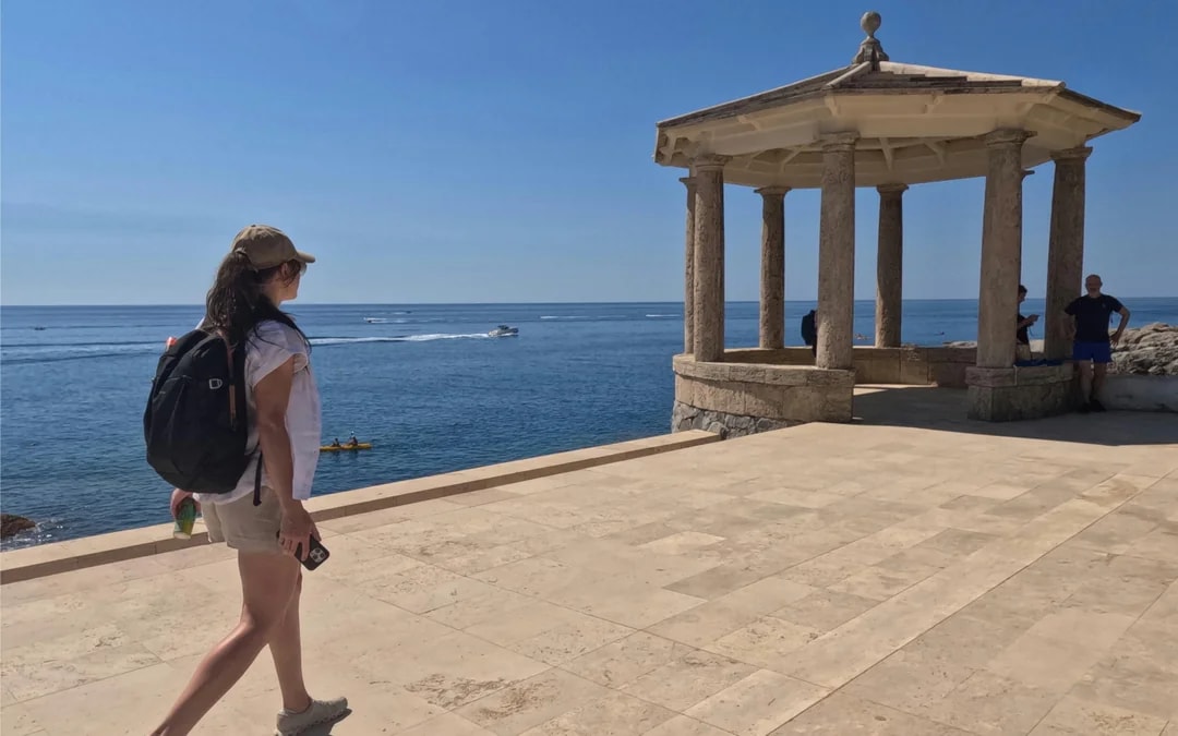 From Barcelona: Costa Brava Day Trip with Hike, Snorkel, Cliff Jump & Lunch Image 7