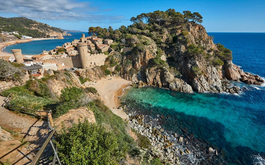 From Barcelona: Girona & Tossa de Mar Day Trip Image 7