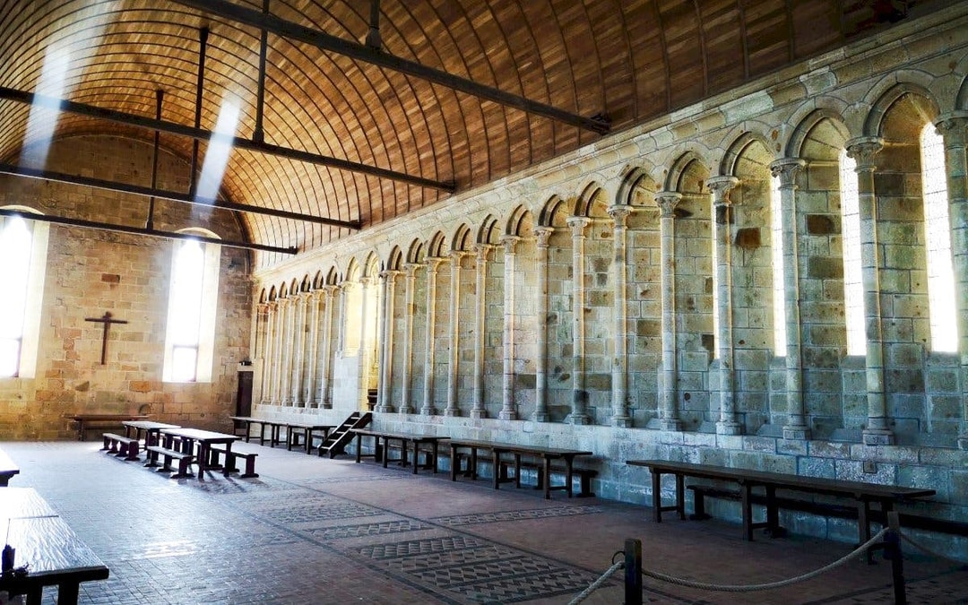 From Bayeux: Small-Group Guided Tour to Mont-Saint-Michel with Transfers and Abbey Entry Image 7