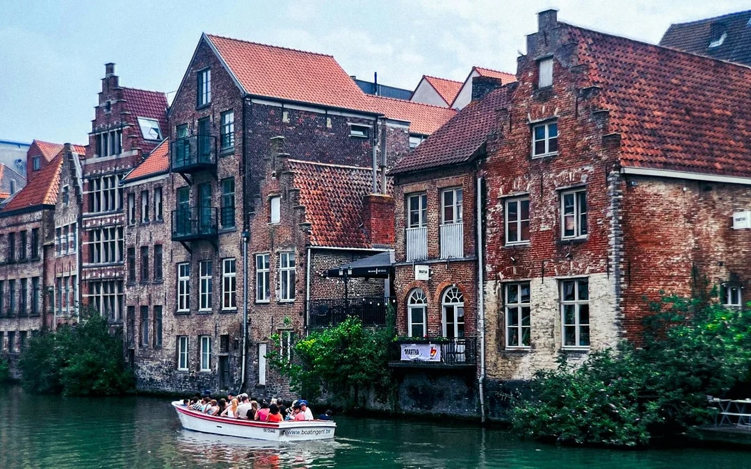 From Brussels: Full-Day Antwerp and Ghent Guided Tour Image 11